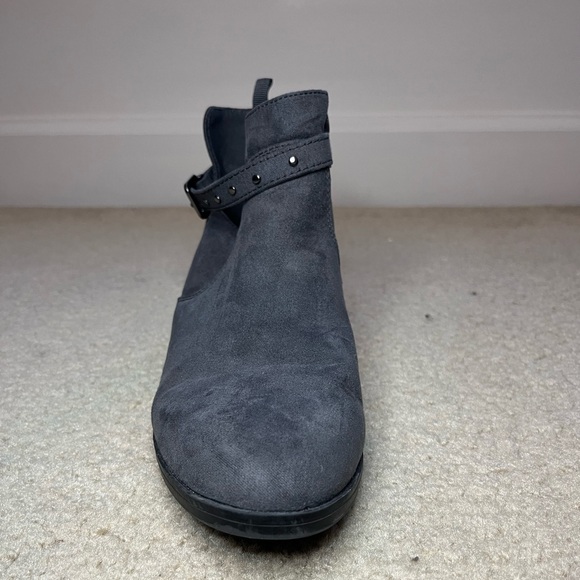 OLD NAVY Girls Charcoal Gray Ankle Boots Size 4 - Picture 2 of 5